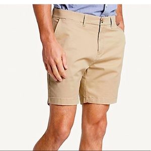 Tommy Hilfiger “7 Shorts